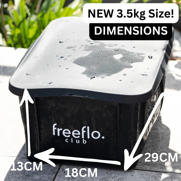 Load image into Gallery viewer, Freeflo Club Silicone Ice Block Tray XXL 5.5kg
