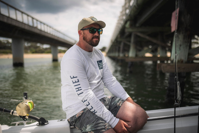 Load image into Gallery viewer, Reef Thief Logo Long Sleeve Tee - White
