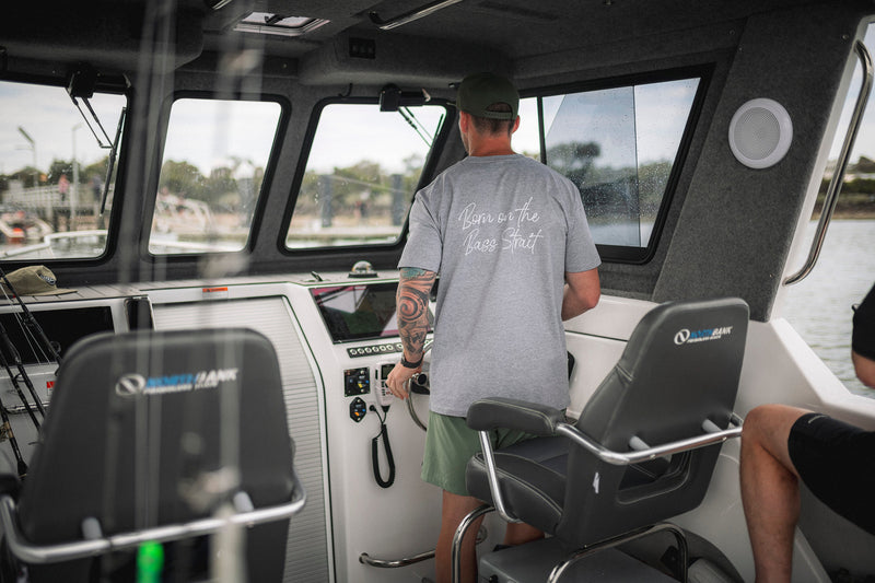 Load image into Gallery viewer, Reef Thief Bass Strait Tee - Grey
