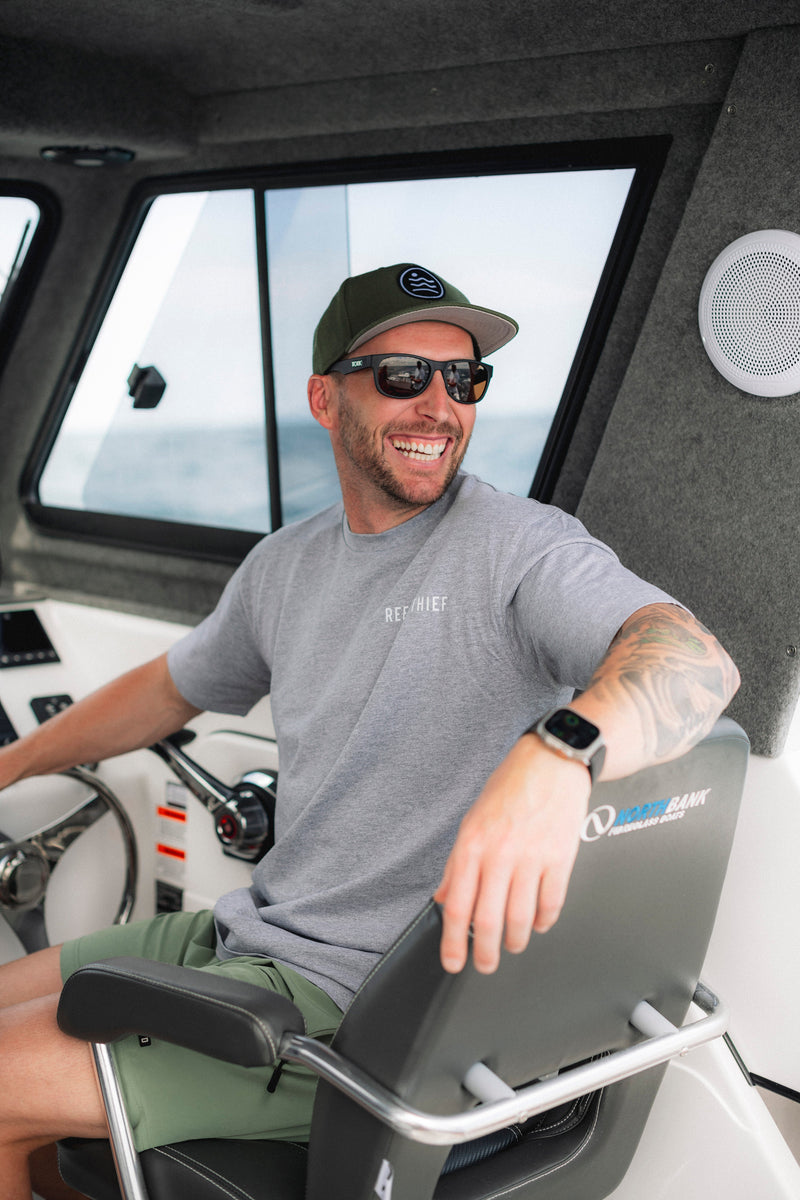 Load image into Gallery viewer, Reef Thief Bass Strait Tee - Grey
