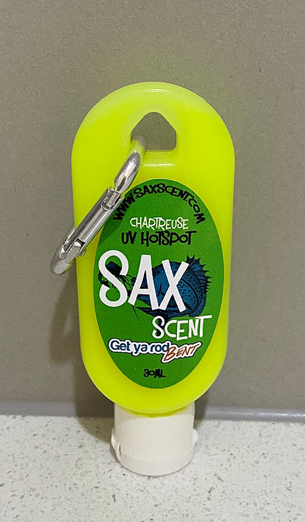 Load image into Gallery viewer, SAX Scent 30ml Squeeze Tube with Carabiner
