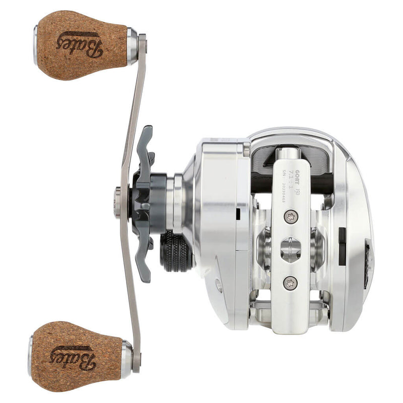 Load image into Gallery viewer, Bates - The Goat Baitcast Reel (RH)
