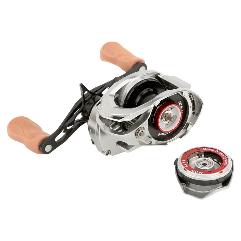 Load image into Gallery viewer, Bates - The Hundo Baitcast Reel (RH)
